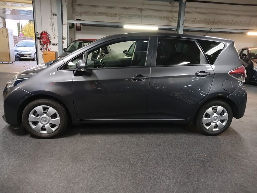 Toyota Verso-S 69.980 km 11.800 € Rüsselsheim 65428