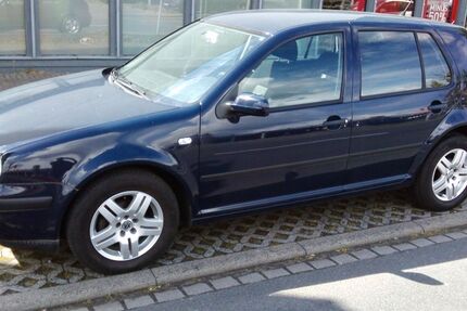 VW Golf 171.798 km 3.001 € Dreieich 63303