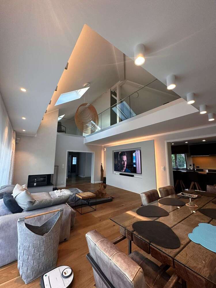 Haus zum Kaufen in Karben 1.490.000 € 331.71 m²