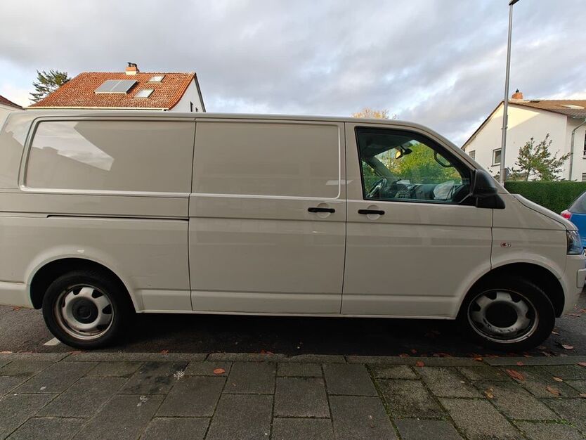 VW T5 Transporter 156.000 km 13.500 € Hofheim 65719