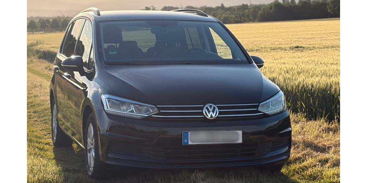 VW Touran 185.000 km 15.950 &euro; Frankfurt am Main 60433
