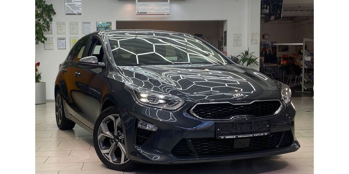 Kia ceed / Ceed 64.102 km 17.800 &euro; Neu-Isenburg 63263