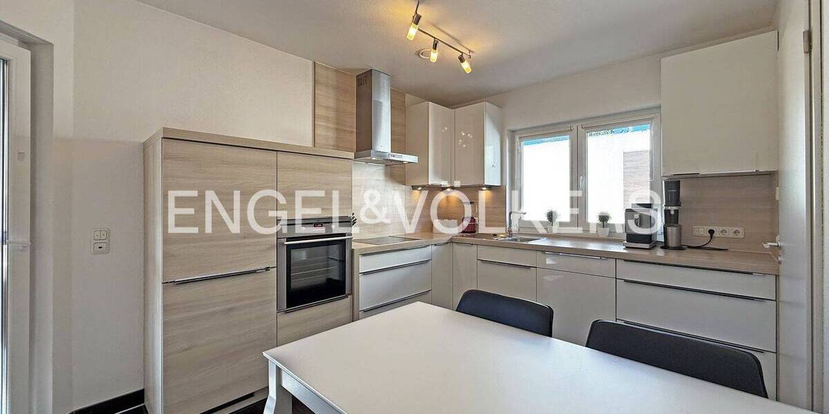 Bungalow Rosbach vor der Höhe Nieder-Rosbach - 3 Zimmer, 99 m&sup2;, 599.000&euro; | Angebot:26291159