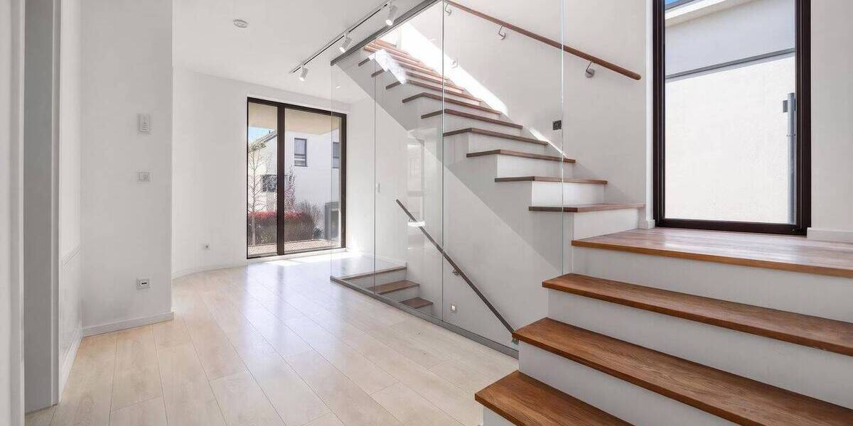 Einfamilienhaus Frankfurt am Main Kalbach-Riedberg - 5 Zimmer, 182 m&sup2;, 4.800&euro; | Angebot:26275947