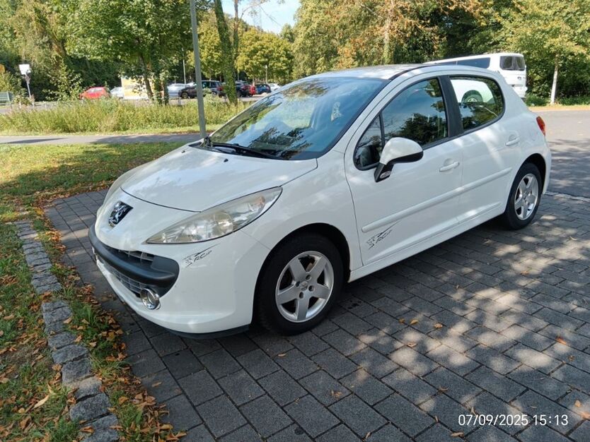 Peugeot 207 186.000 km 3.800 € Hanau 63452