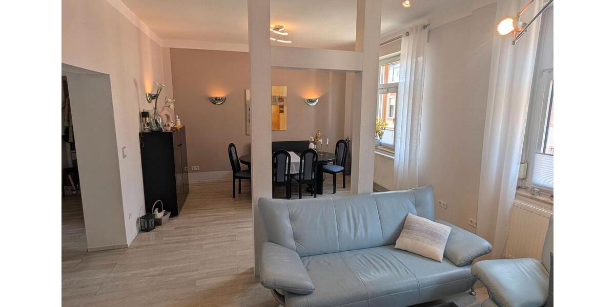 Doppelhaushälfte Hanau Kesselstadt - 6.5 Zimmer, 170 m&sup2;, 580.000&euro; | Angebot:26365698