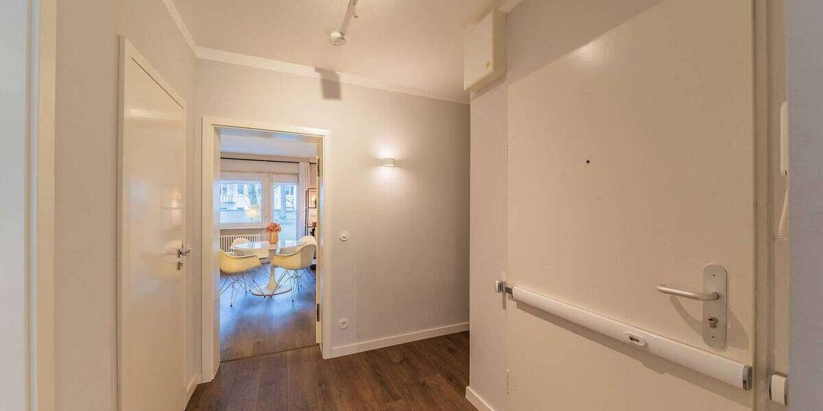 Etagenwohnung Frankfurt am Main Westend-Süd - 2 Zimmer, 55 m&sup2;, 1.790&euro; | Angebot:26683317