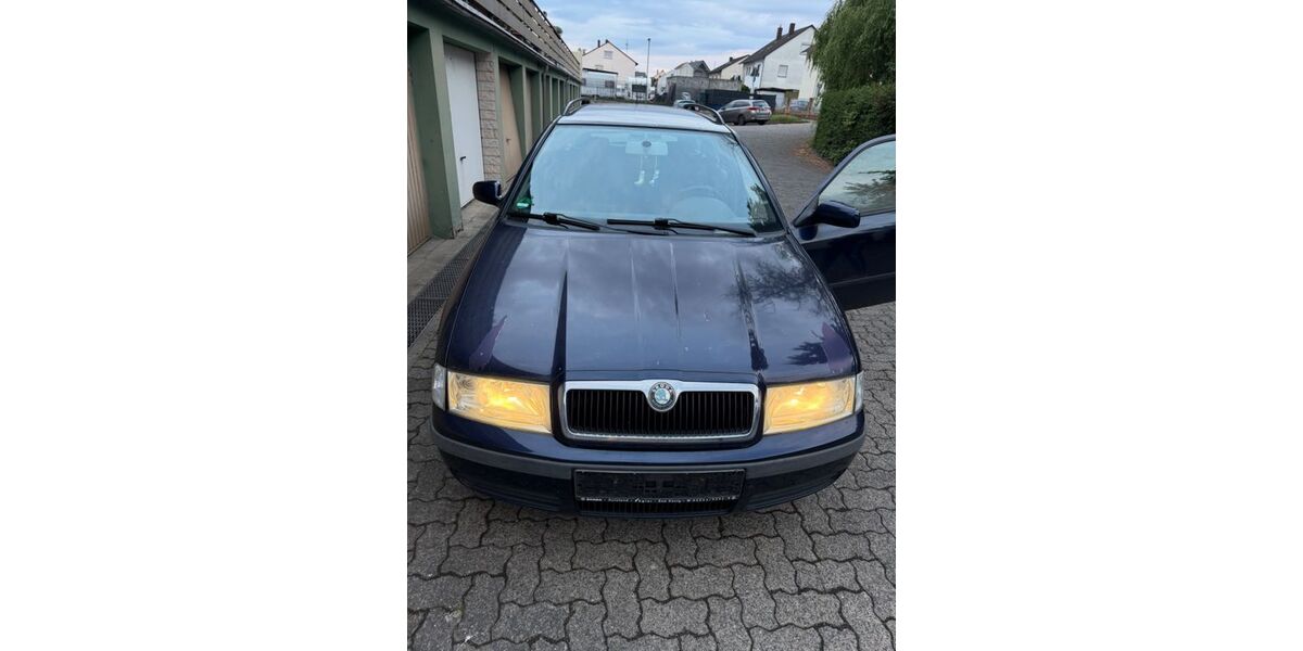 Skoda Octavia 326.716 km 1.490 &euro; Mainaschaff 63814