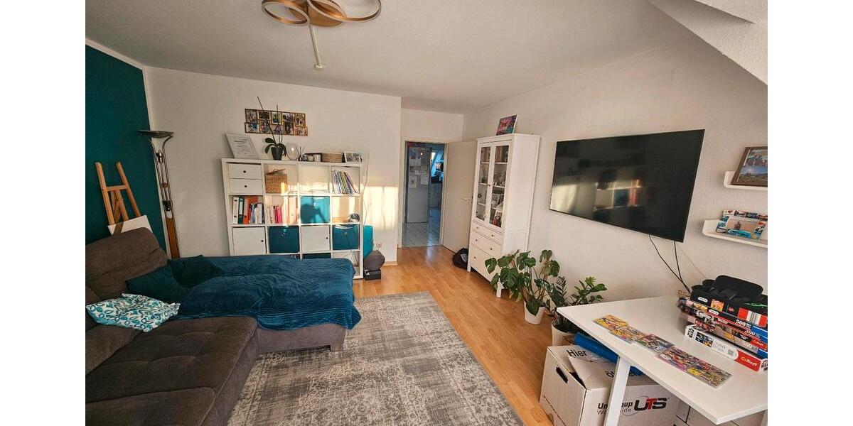Dachgeschoßwohnung Rüsselsheim am Main - 3 Zimmer, 60 m&sup2;, 1.377&euro; | Angebot:25548919