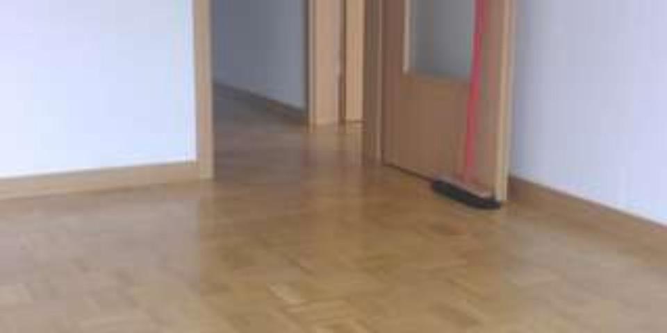 Dachgeschoßwohnung Alzenau - 5 Zimmer, 100 m&sup2;, 950&euro; | Angebot:24786285