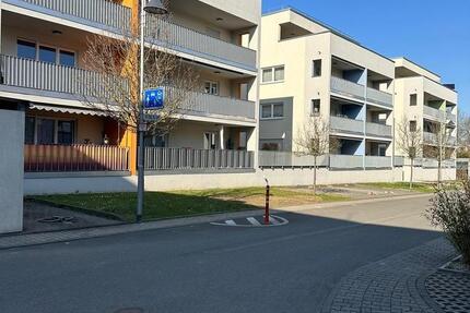 Wohnung Hattersheim am Main - 2.5 Zimmer, 80 m&sup2;, 1.250&euro; | Angebot:25370323