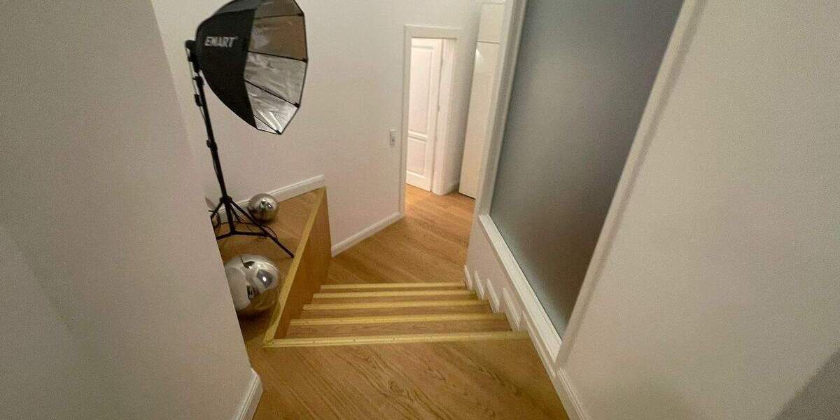 Altbaucharme trifft Moderne - Büroräume mit Wohnoption in der Kaiser-Friedrich-Promenade 4 zimmer