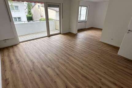 Wohnung zum Mieten in Frankfurt 2.500 € 102 m² 4 zimmer