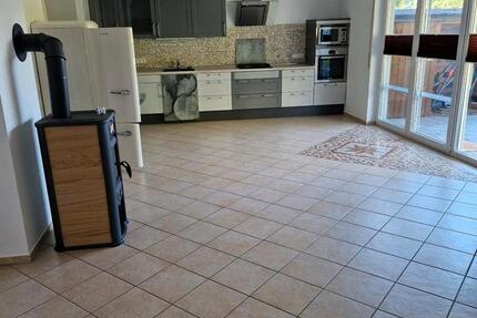 Wohnung Aschaffenburg Gailbach - 3 Zimmer, 80 m&sup2;, 900&euro; | Angebot:26060956