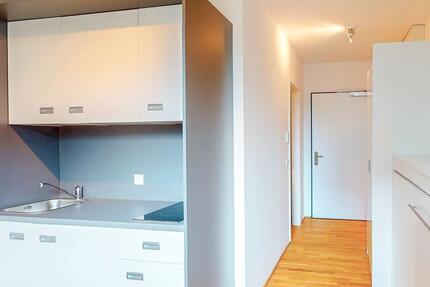 Wohnung Frankfurt am Main Niederrad - 1 Zimmer, 16 m&sup2;, 495&euro; | Angebot:26296800