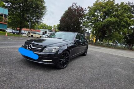 Mercedes-Benz C 250 295.000 km 6.900 € Rüsselsheim am Mai 65428