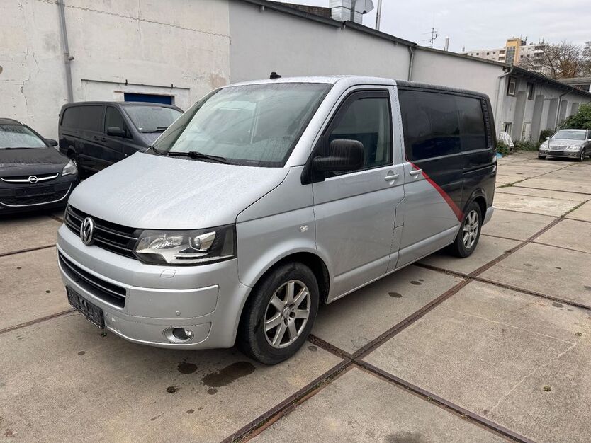 VW T5 Transporter 476.000 km 3.990 € Hattersheim 65795