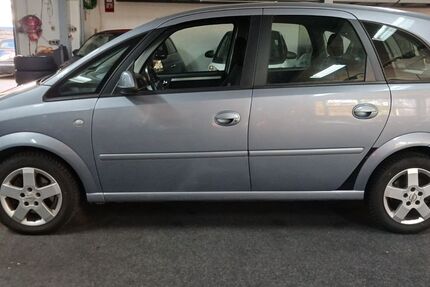 Opel Meriva 218.000 km 2.390 &euro; Rüsselsheim 65428