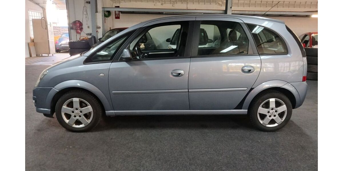 Opel Meriva 218.000 km 2.390 &euro; Rüsselsheim 65428