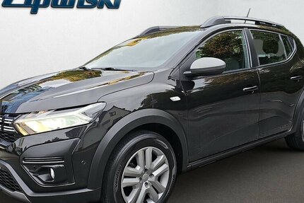 Dacia Sandero III Stepway Expression TCe 100 LPG 58.177 km 14.890 € Schwalbach/Taunus 65824