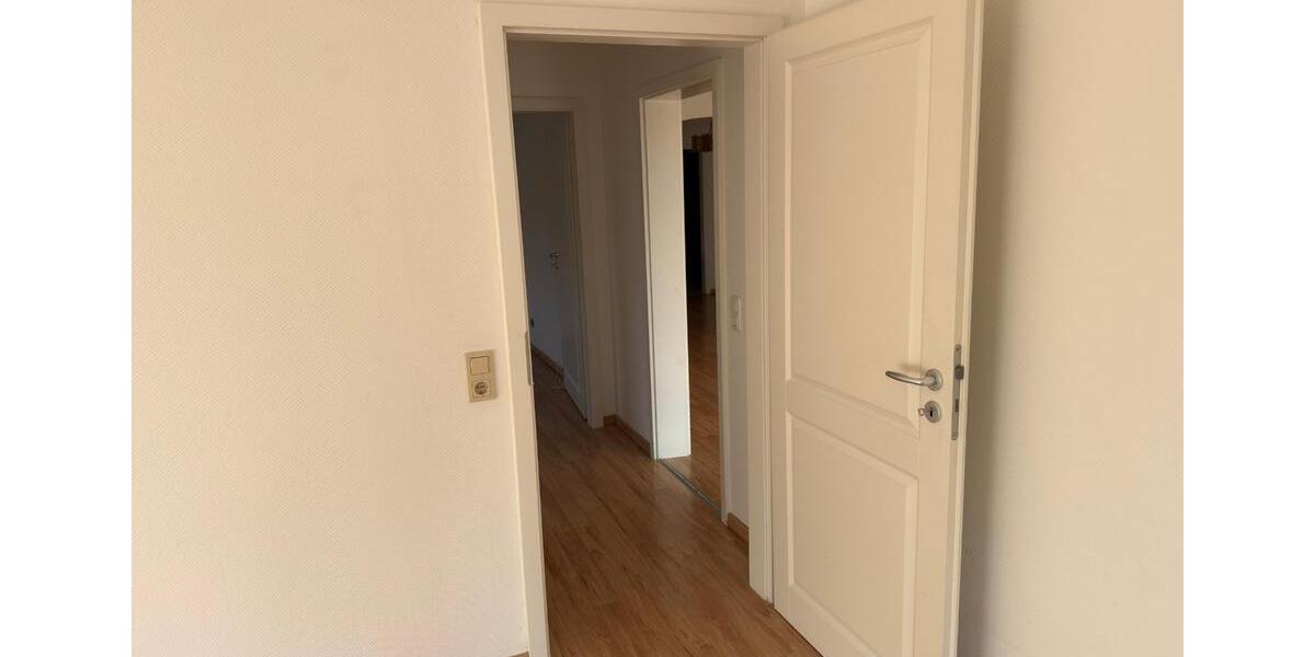 Etagenwohnung Offenbach am Main Bieber - 4.5 Zimmer, 90 m&sup2;, 285.000&euro; | Angebot:25649536