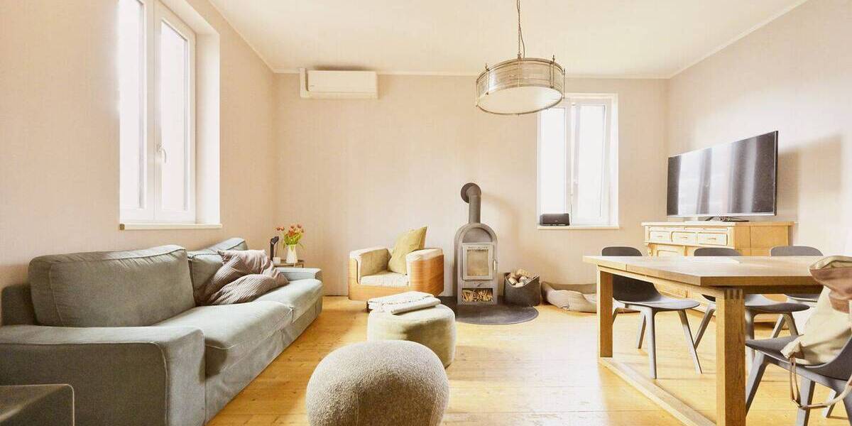 Mehrfamilienhaus, Wohnhaus Frankfurt am Main Seckbach - 6 Zimmer, 242 m&sup2;, 1.200.000&euro; | Angebot:26139136