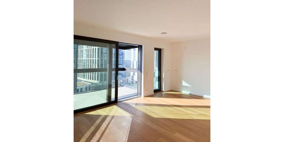 Etagenwohnung Frankfurt am Main Ostend - 2 Zimmer, 51 m&sup2;, 1.773&euro; | Angebot:25851475