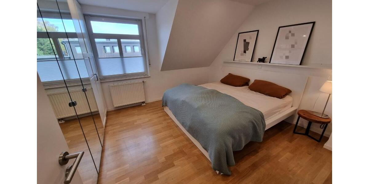 Maisonettenwohnung Bad Homburg vor der Höhe Gonzenheim - 3.5 Zimmer, 109 m&sup2;, 1.600&euro; | Angebot:26341022
