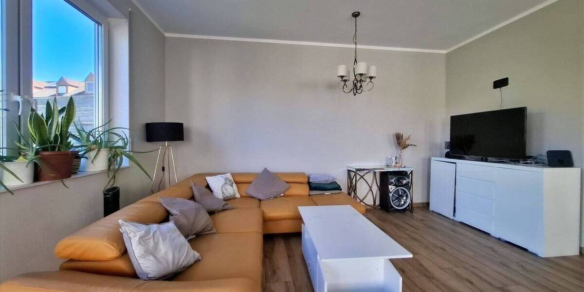 Mehrfamilienhaus, Wohnhaus Rosbach Nieder-Rosbach - 8 Zimmer, 217 m&sup2;, 695.000&euro; | Angebot:26609055