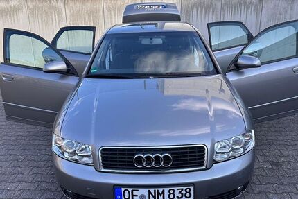 Audi A4 126.700 km 4.500 &euro; Offenbach am Main 63075