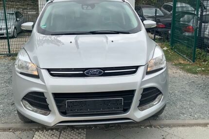 Ford Kuga 261.897 km 5.650 &euro; Frankfurt am Main 60486