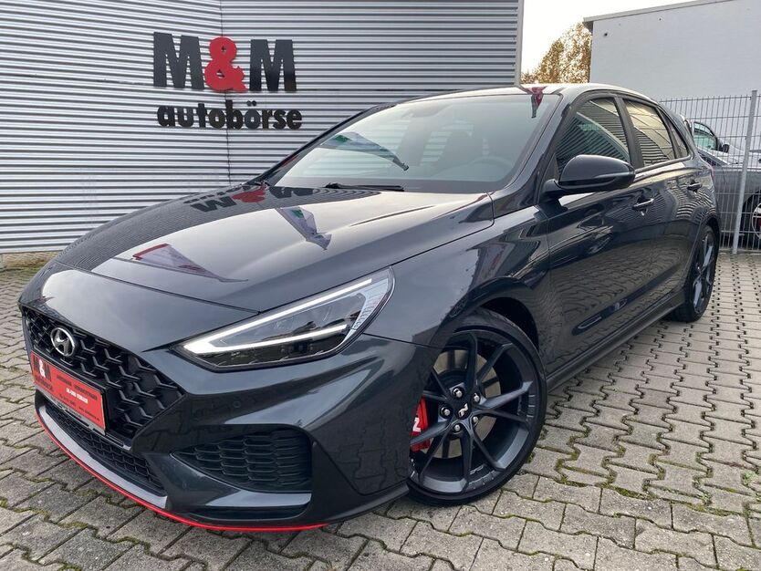 Hyundai i30 7.900 km 33.900 € Darmstadt 64295