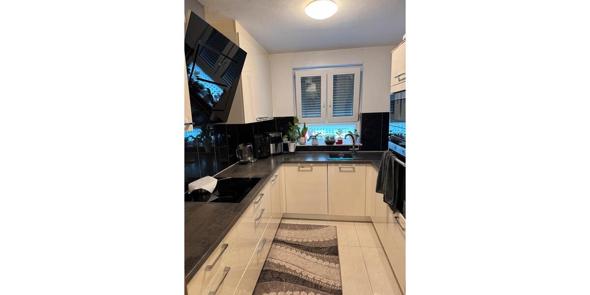 Reihenhaus Weiterstadt - 6 Zimmer, 130 m&sup2;, 2.200&euro; | Angebot:26690767