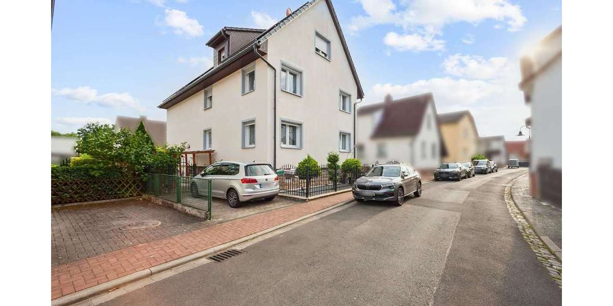 Haus zum Kaufen in Erlensee 980.000 € 252 m² 10 zimmer