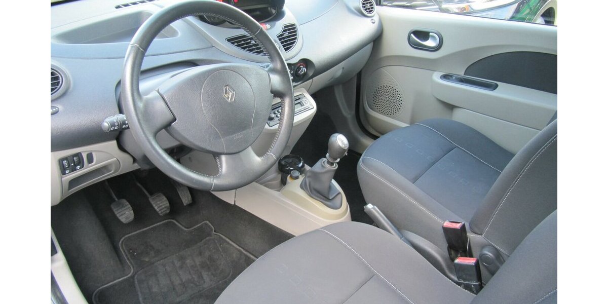 Renault Twingo Night & Day 94.077 km 1.999 &euro; Schwalbach/Taunus 65824