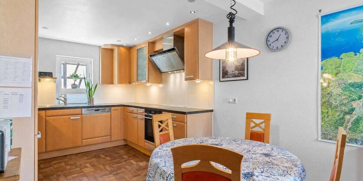 Einfamilienhaus Hofheim - 6 Zimmer, 183 m&sup2;, 649.000&euro; | Angebot:26766665