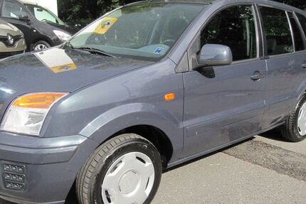 Ford Fusion 85.206 km 1.935 € Schwalbach/Taunus 65824