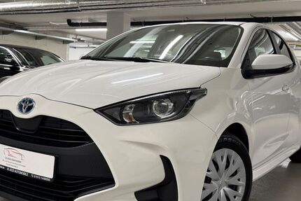 Toyota Yaris 124.000 km 13.999 &euro; Frankfurt am Main 60386