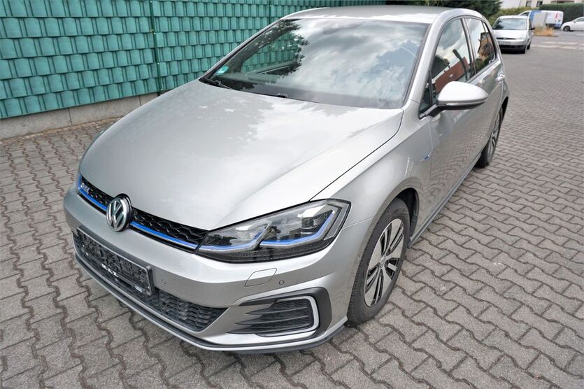 VW Golf 86.600 km 19.000 € Rödermark 63322