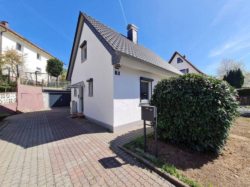Traumhaftes 1 Familien Haus freistehend mit großem Garten in Gelnhausen