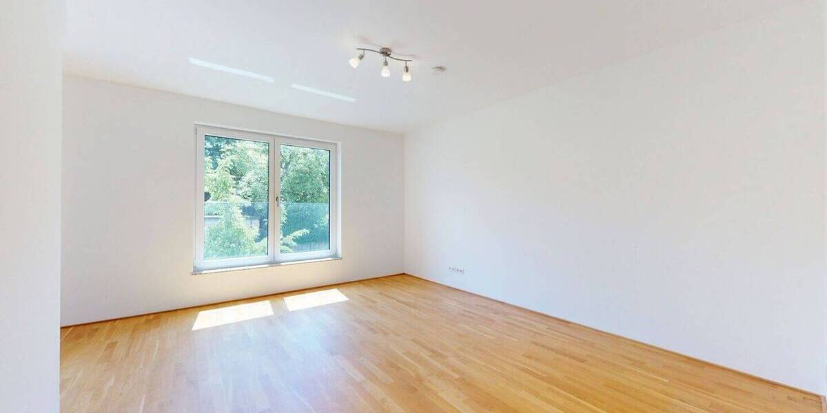 Neuwertige Fünf-Zimmer-Etagenwohnung mit Top-Ausstattung - barrierefrei 5 zimmer