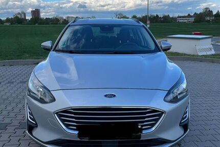Ford Focus 195.050 km 6.300 &euro; Steinbach 61449