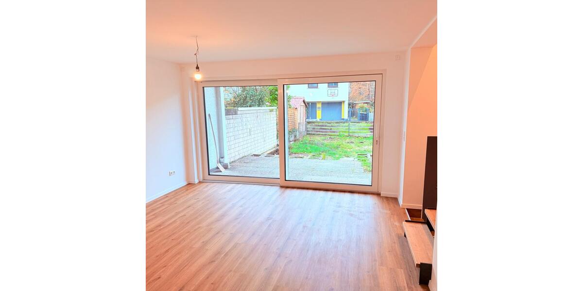 3 Z. Wohnung im Rodgau, 2 Terrassen, Garten, EBK, Erstbezug 3 zimmer