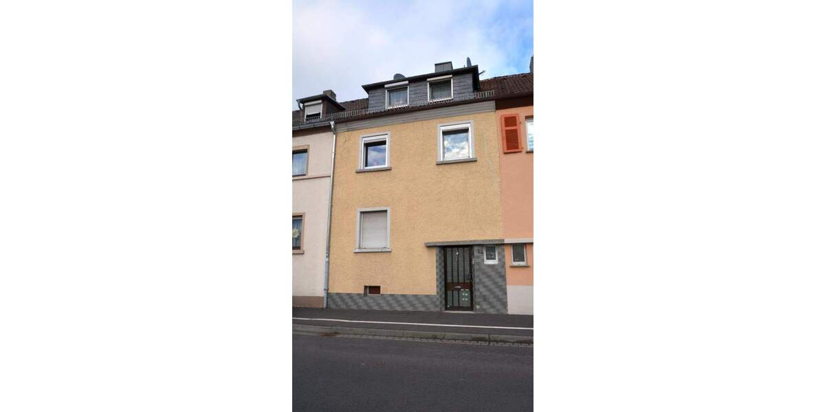 Reihenmittelhaus Aschaffenburg Damm - 5 Zimmer, 100 m&sup2;, 320.000&euro; | Angebot:23824313