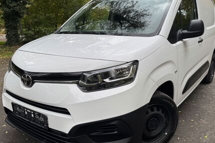 Toyota Proace City 94.000 km 11.490 &euro; Stockstadt 63811