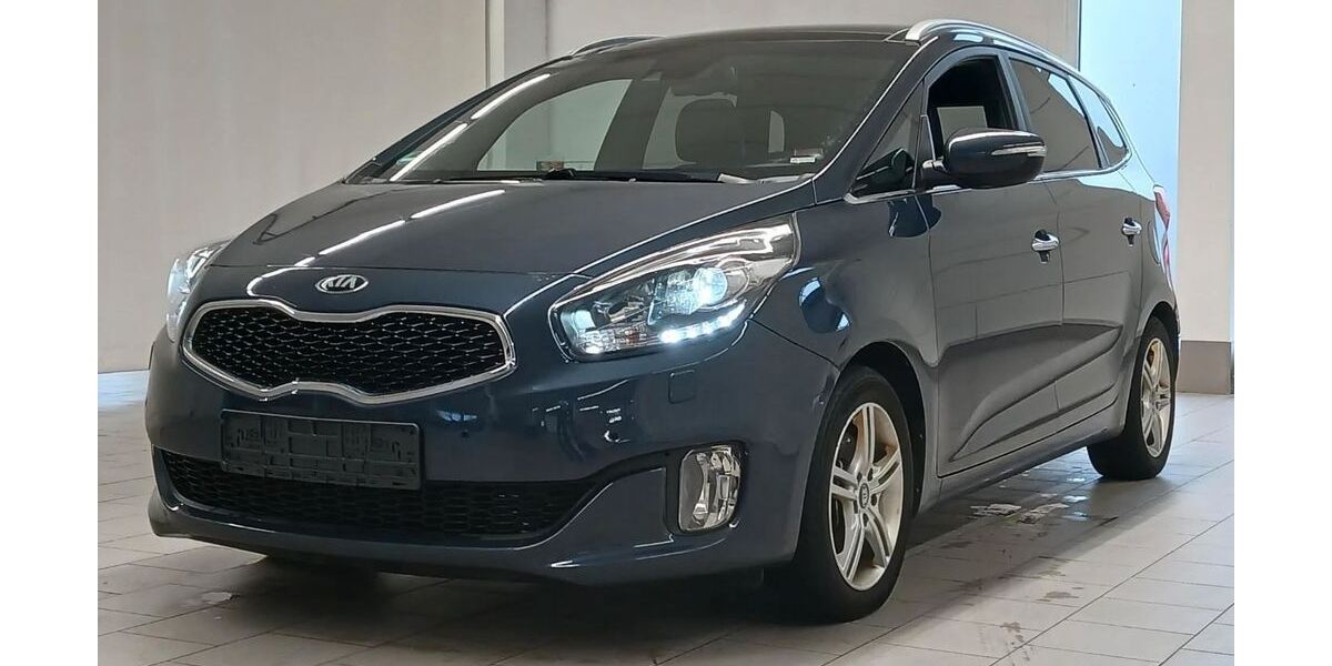 Kia Carens 103.000 km 15.900 &euro; Frankfurt am Main 60388