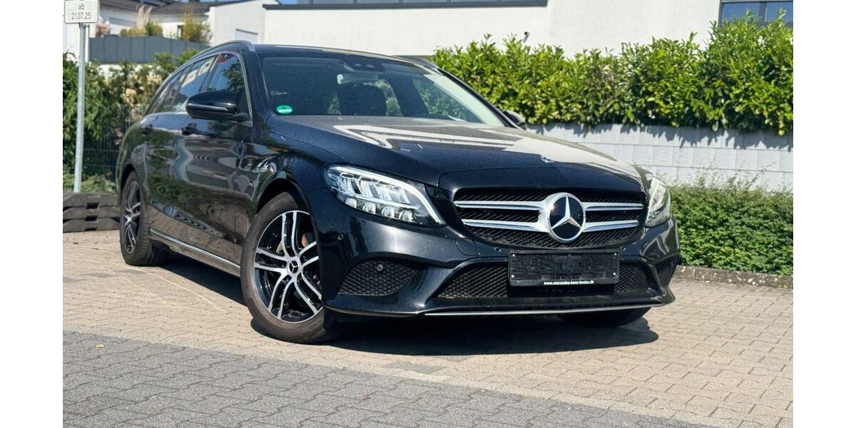 Mercedes-Benz C 180 105.980 km 16.470 &euro; Mainhausen 63533
