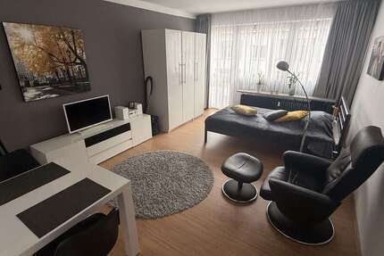 Wohnung zum Mieten in Frankfurt am Main 1.090 € 32 m² 1 zimmer