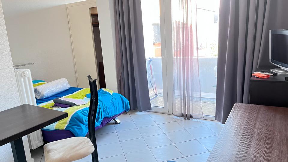 Geschmackvolle 1-Zi-Wohnung mit Balkon Ohne Makler in Bad Nauheim 1 zimmer