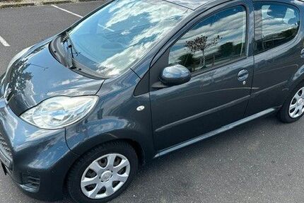 Peugeot 107 148.750 km 5.100 &euro; Dreieich 63303